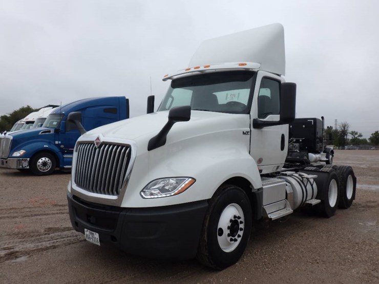 2019-international-lt-image-1