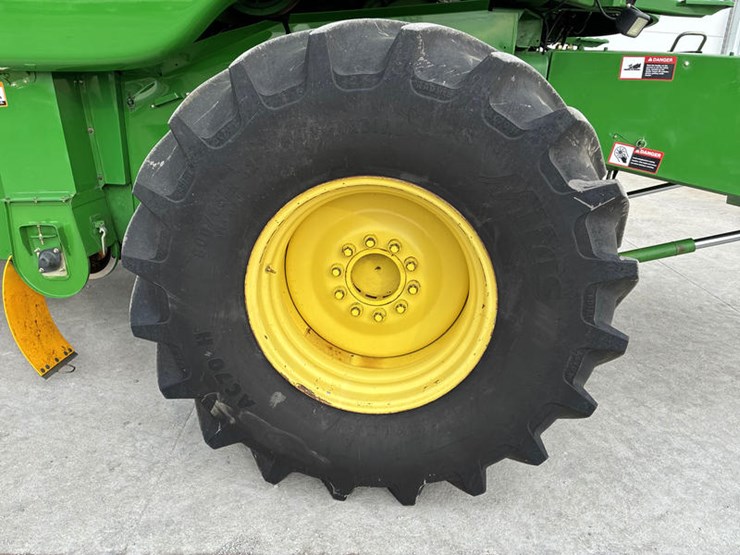 john-deere-9550-image-33