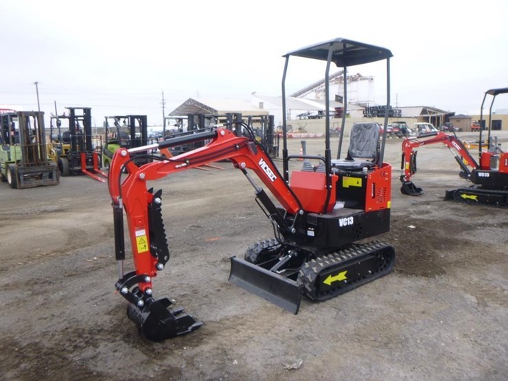 2025-vicsec-vc13-hydraulic-excavator-image-1