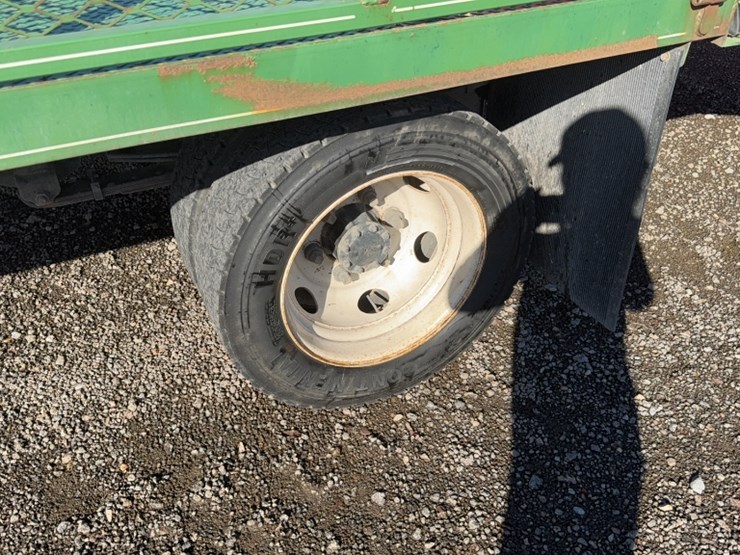 isuzu-npr-hd-image-10