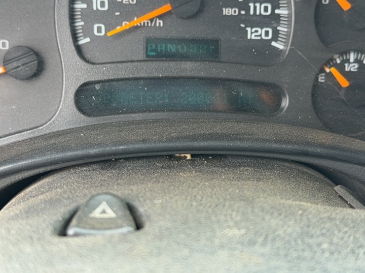 2003-chevrolet-3500-image-20