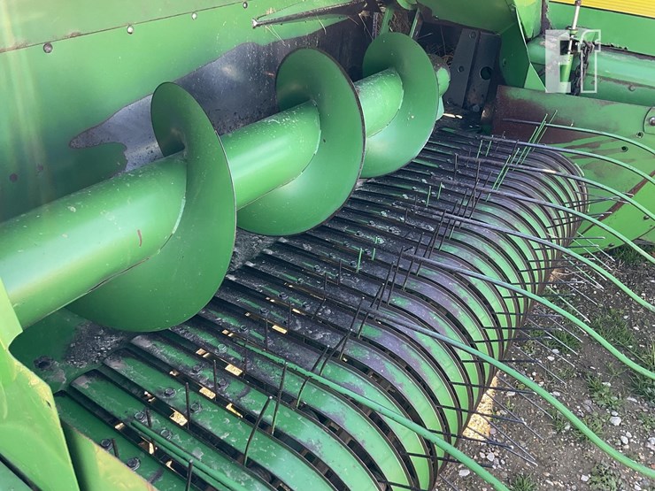 john-deere-348-image-2