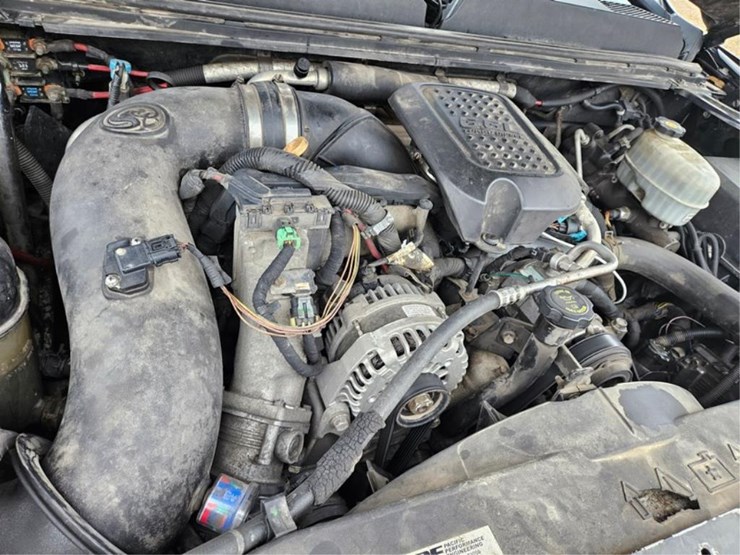 2008-chevrolet-3500-image-11