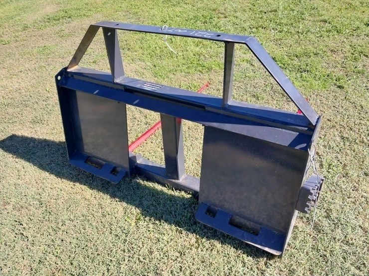 new-landhonor-48"-2-prong-bale-spear-set-image-3