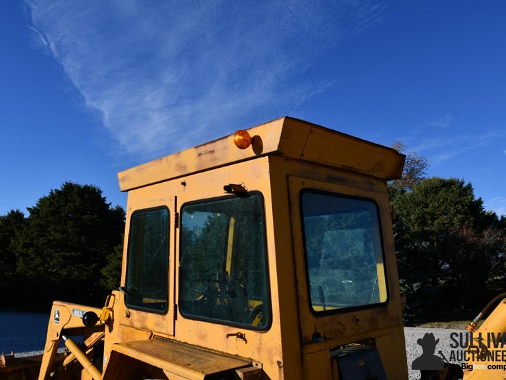 john-deere-310-image-19