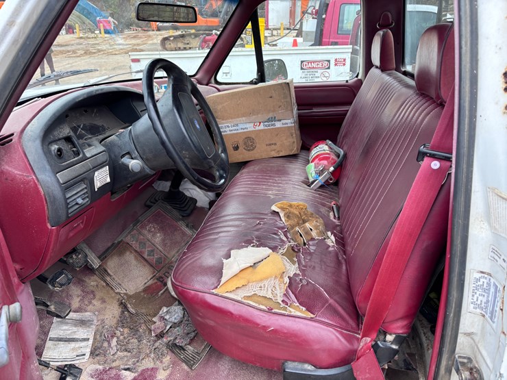 1993-ford-f250-image-16