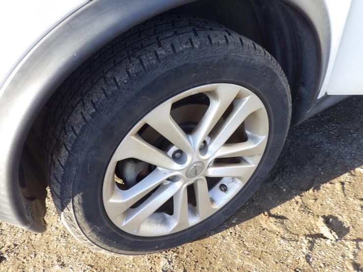 2013-nissan-juke-image-13