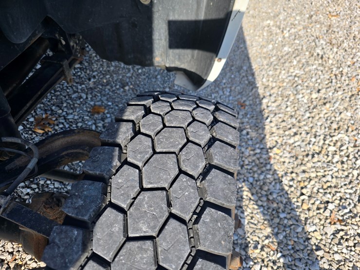 chevrolet-silverado-5500hd-image-51