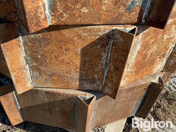 bb-metal-works-steel-tread-pivot-wheels-image-17