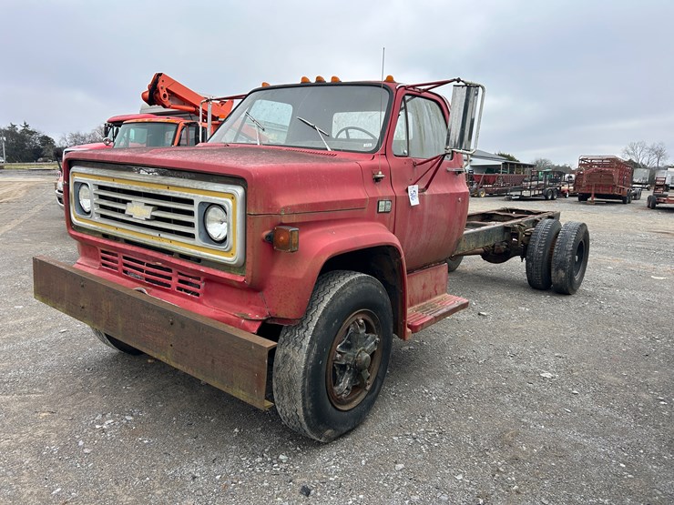 chevrolet-70-image-2