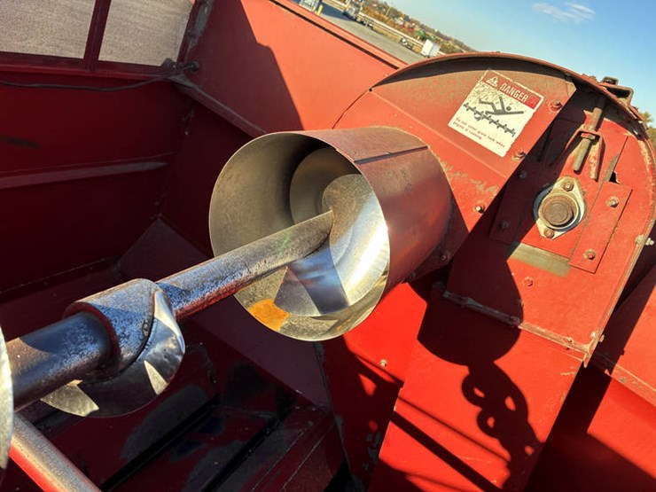 case-ih-1660-image-65