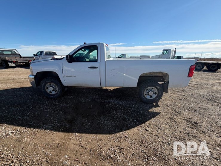 chevrolet-2500hd-image-16