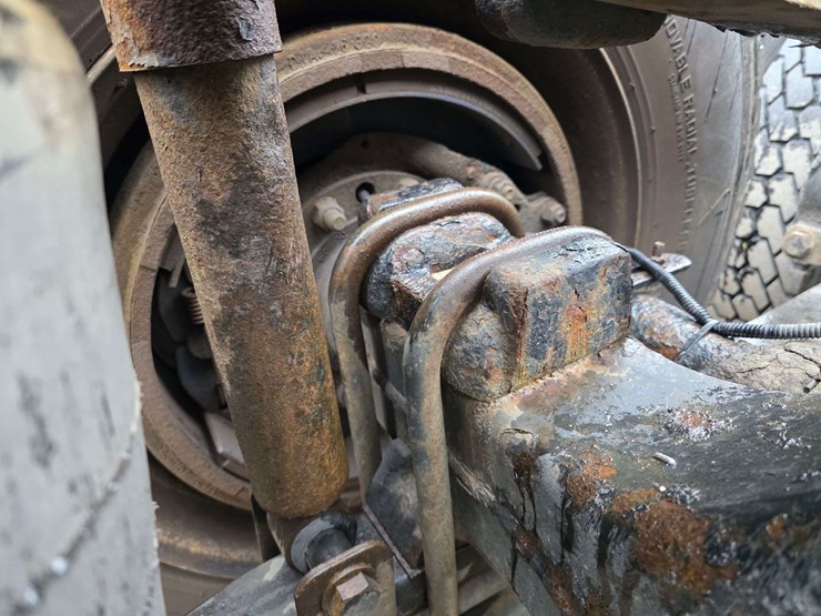 2007-freightliner-cl120-day-cab-semi,-978,000-miles,-detroit-series-60-–-14l-engine,-515hp,-10-speed-image-50