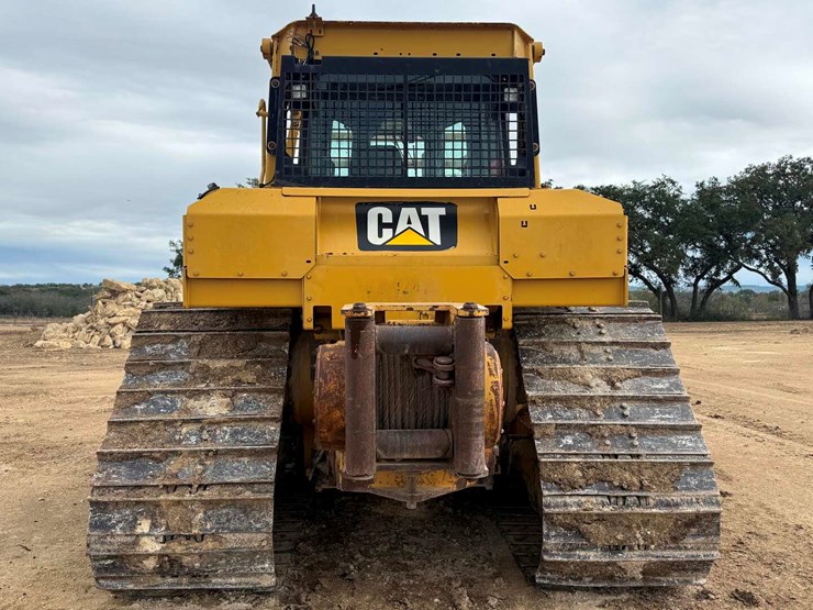 caterpillar-d6t-lgp-image-15