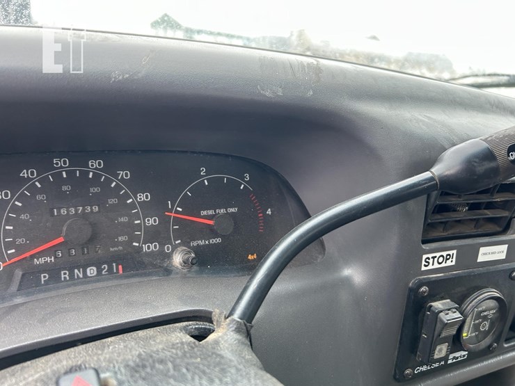 2001-ford-f450-xl-image-21