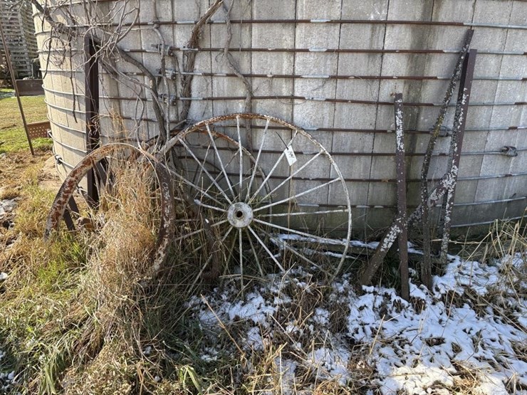 steel-wheels-&-other-scrap-image-1