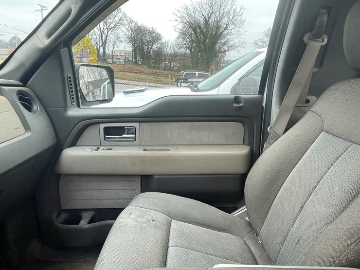 2009-ford-f150-image-25