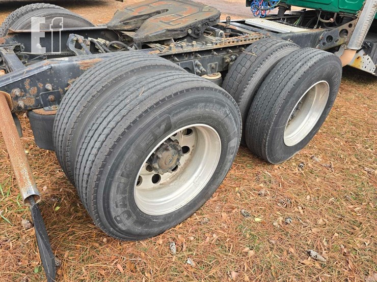 2013-international-prostar-image-17