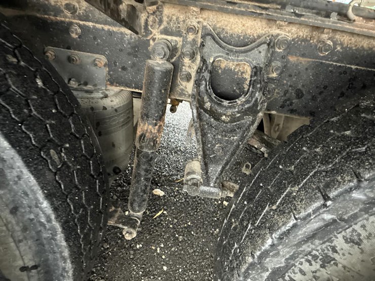 case-ih-8100-image-44