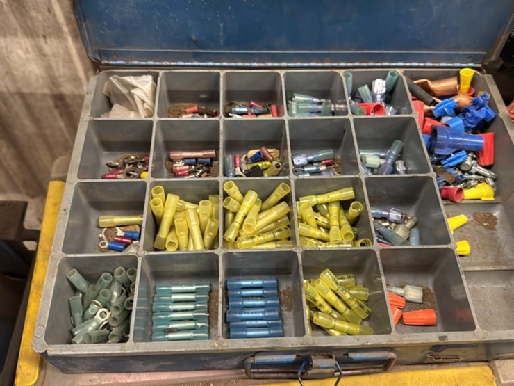 #160-•-snapon-tool-box*-image-35