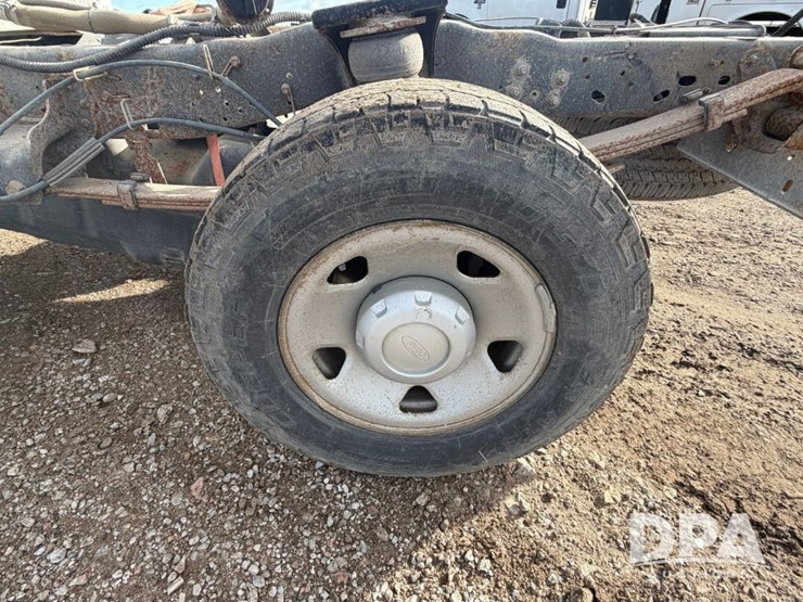 2009-ford-f250-image-26