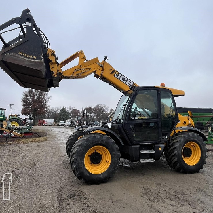 JCB 541-70 AGRI PLUS