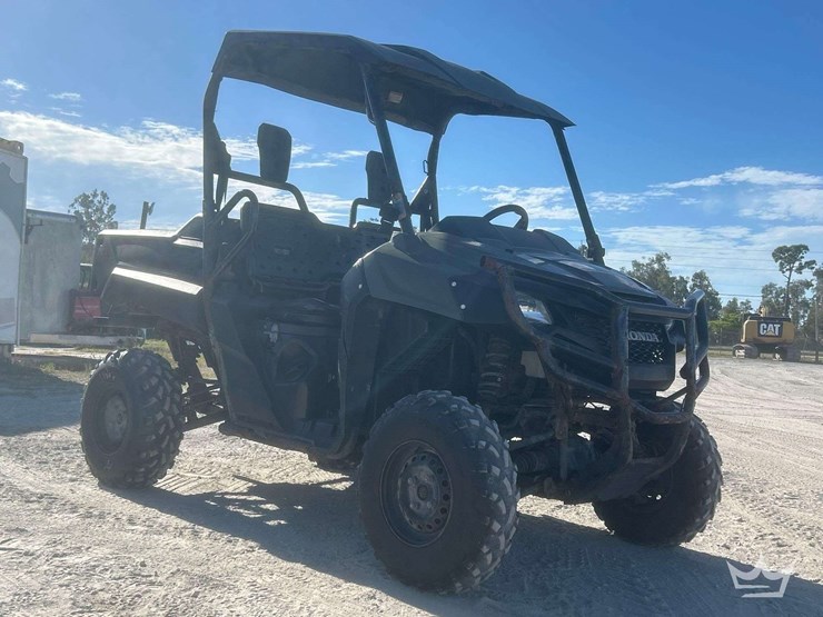 2021-pioneer-4x4-image-2