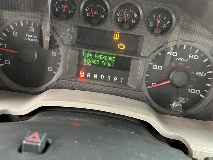 2008-ford-f350-xlt-image-14