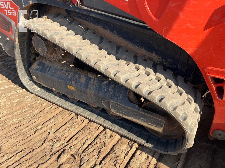 kubota-svl75-3-image-13