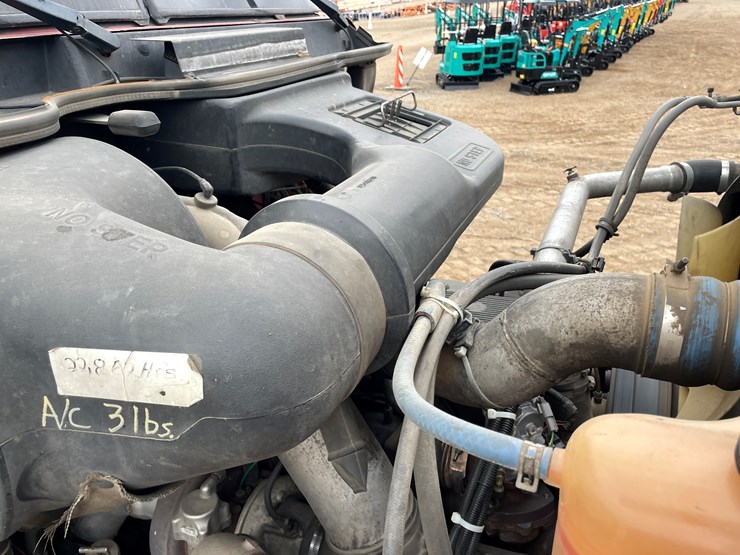 #1130-•-2005-international-5500i-6x4-dump-truck-(has-mn-title)-image-15