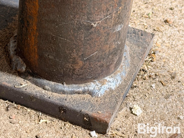 heavy-duty-12'-shop-welding-table-w/-vise-image-7