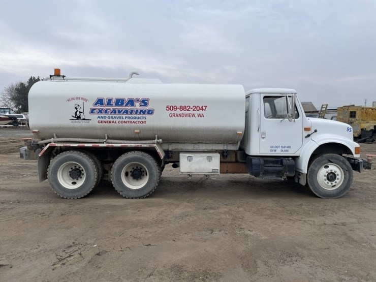 international-4900-image-6