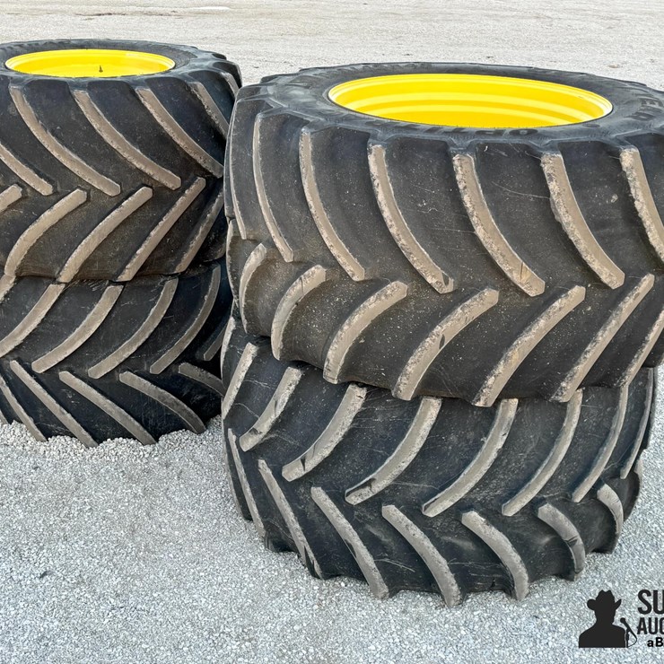 LSW Tires & Rims For JD 8R Tractor