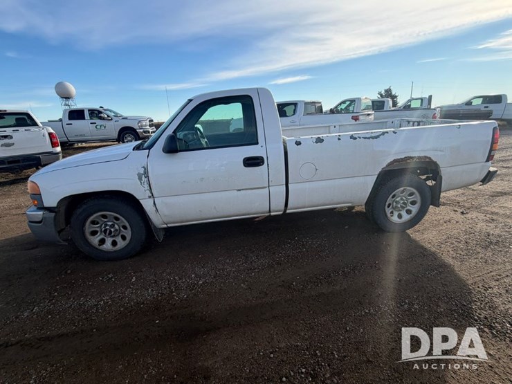 2007-gmc-sierra-1500-image-15