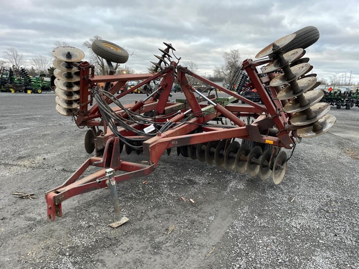 case-ih-490-image-1