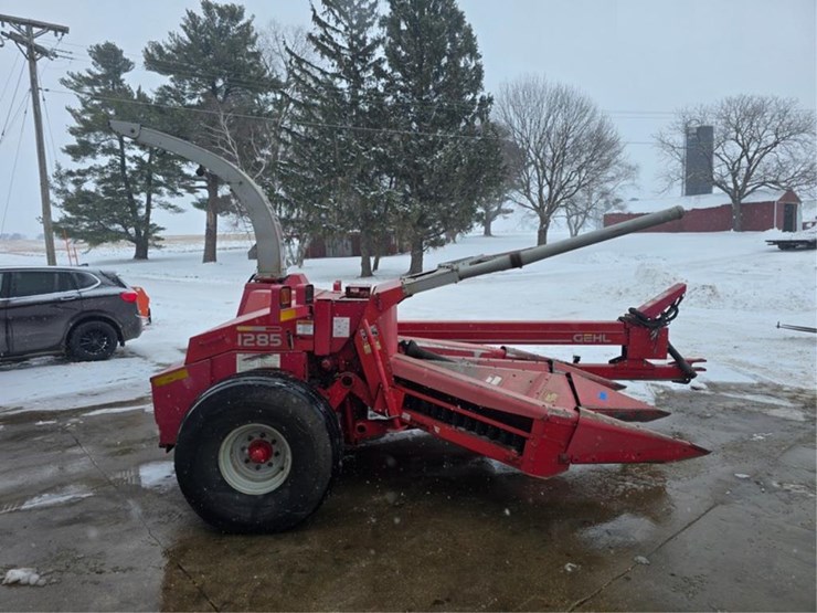 2002-gehl-1285-image-6