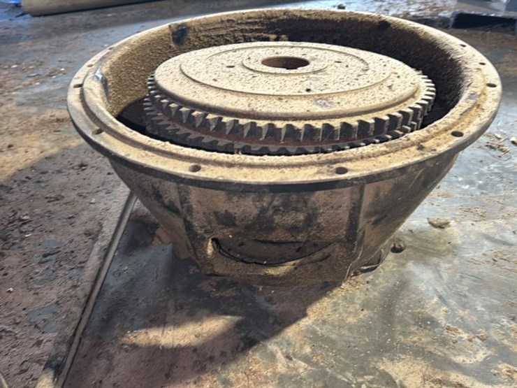 #166-•-clutches-image-5