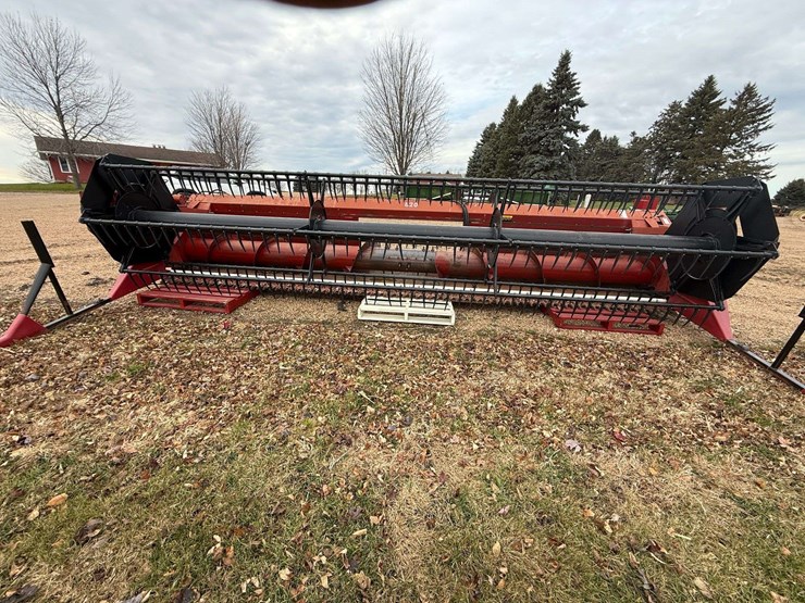 international-820-image-2