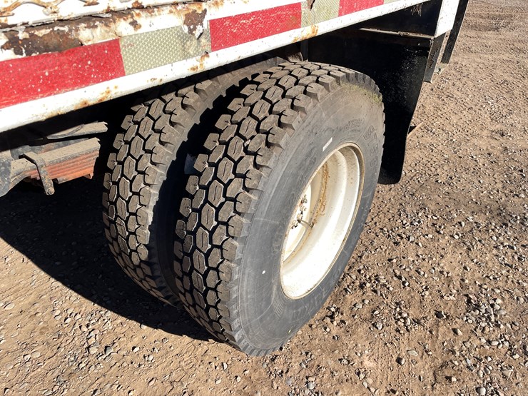 #1140-•-1995-chevrolet-kodiak-boom-truck-has-mn-title)-image-12