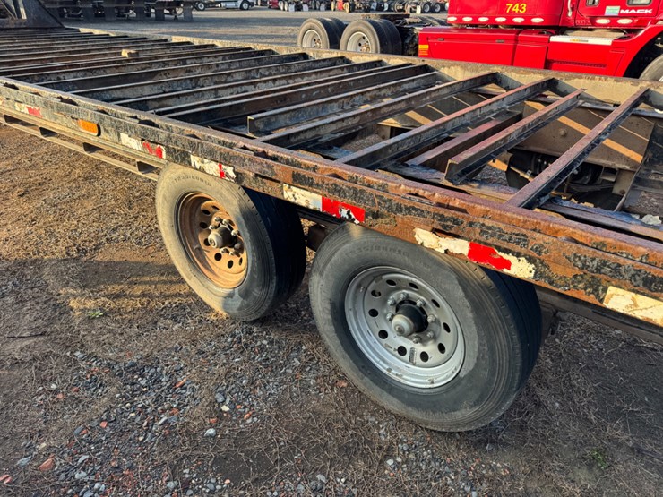 2018-pj-trailer-32ft-gooseneck-trailer-image-5