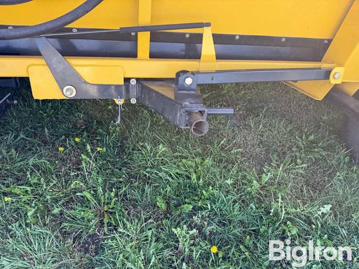 new-holland-88c-image-9