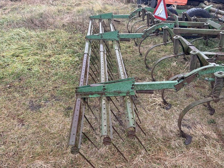 john-deere-1010-image-8