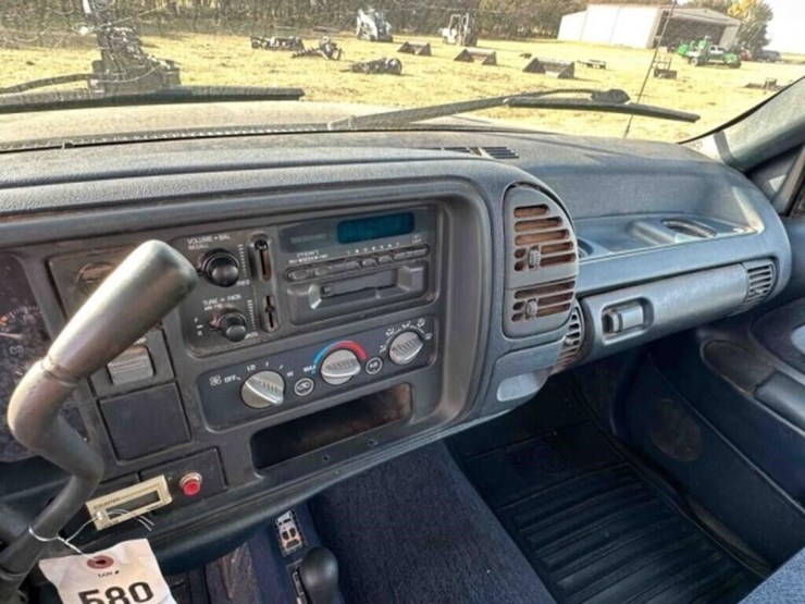 1995-chevrolet-2500-image-28