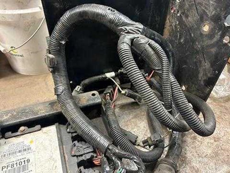 john-deere-gs2-rate-controller-image-6