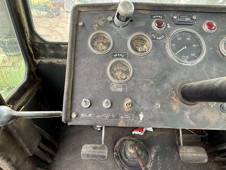 1974-steiger-bearcat-ii-st225-image-22