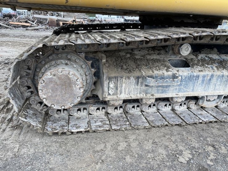 deere-210g-lc-image-37