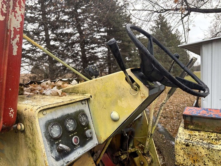 case-ck680-backhoe-tractor,-gas,-80”-bucket,-24”-hoe-bucket,-last-ran-2-years-ago-image-6