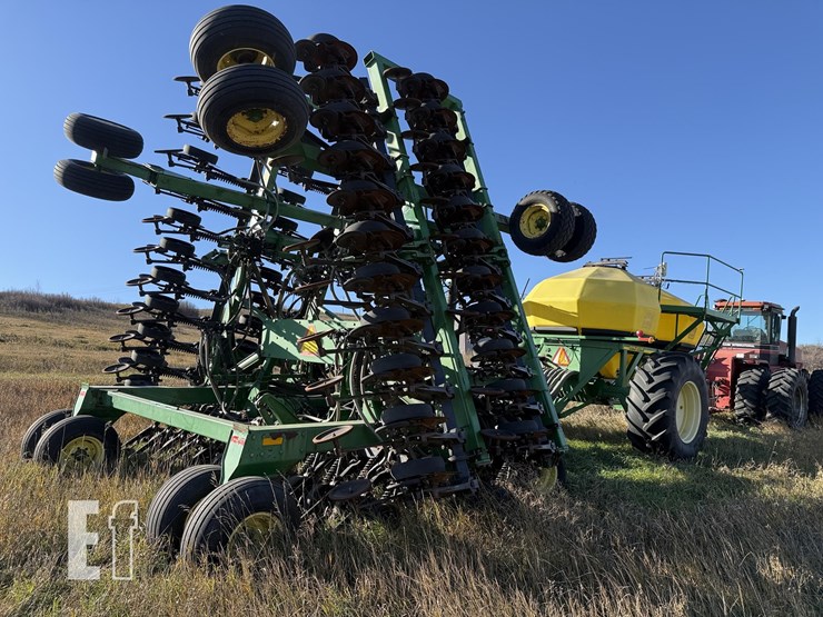 john-deere-1850-image-12