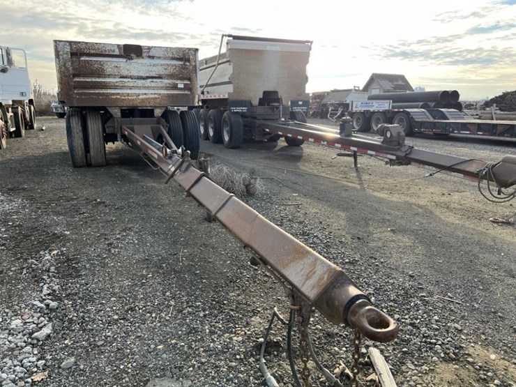 columbia-t/a-pup-trailer-image-2