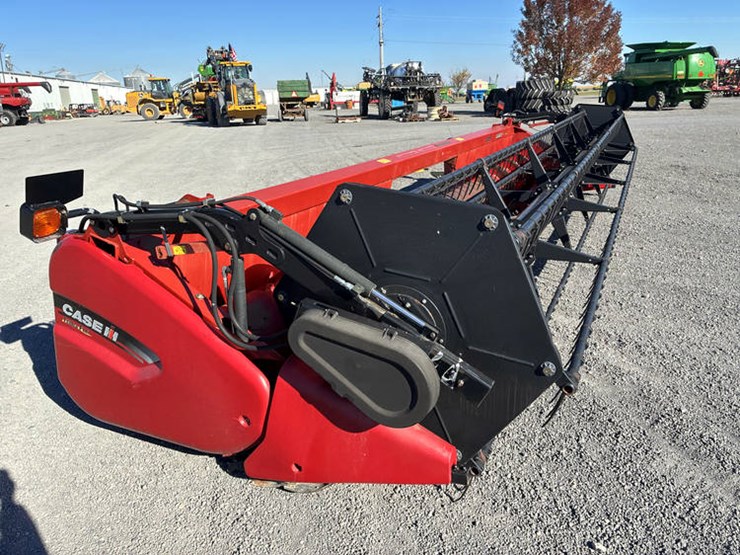 2012-case-ih-3020-image-1